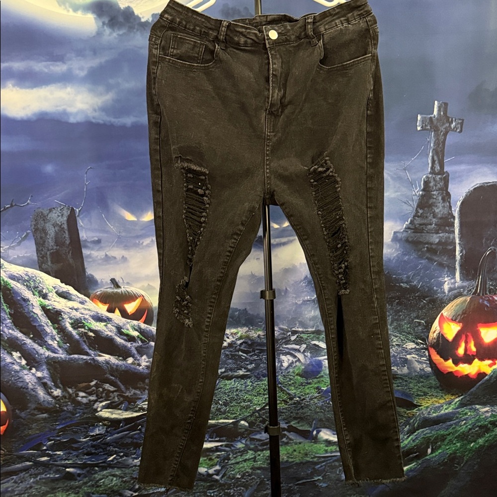 SHEIN Black Distressed Skinny Jeans